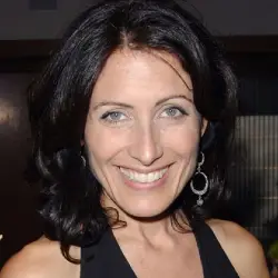 Lisa-Edelstein portrait