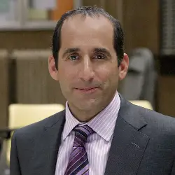 Peter Jacobson portrait