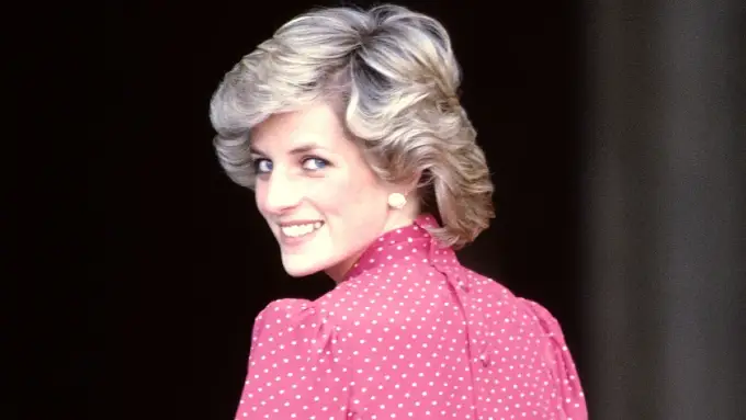 A somber tribute to Princess Diana, reflecting on the car accident and her Tragic death